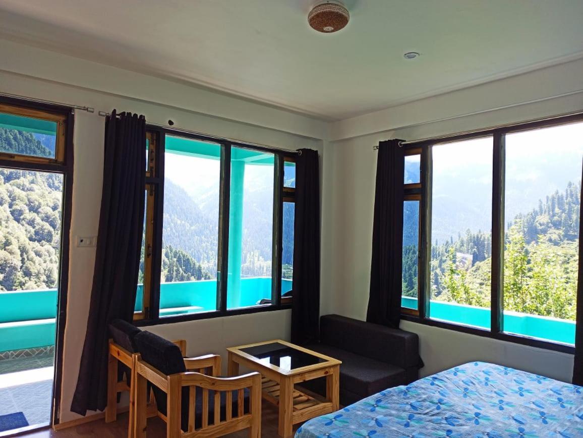 Aman Resort, Tosh Village, Himachal Pradesh Exterior photo