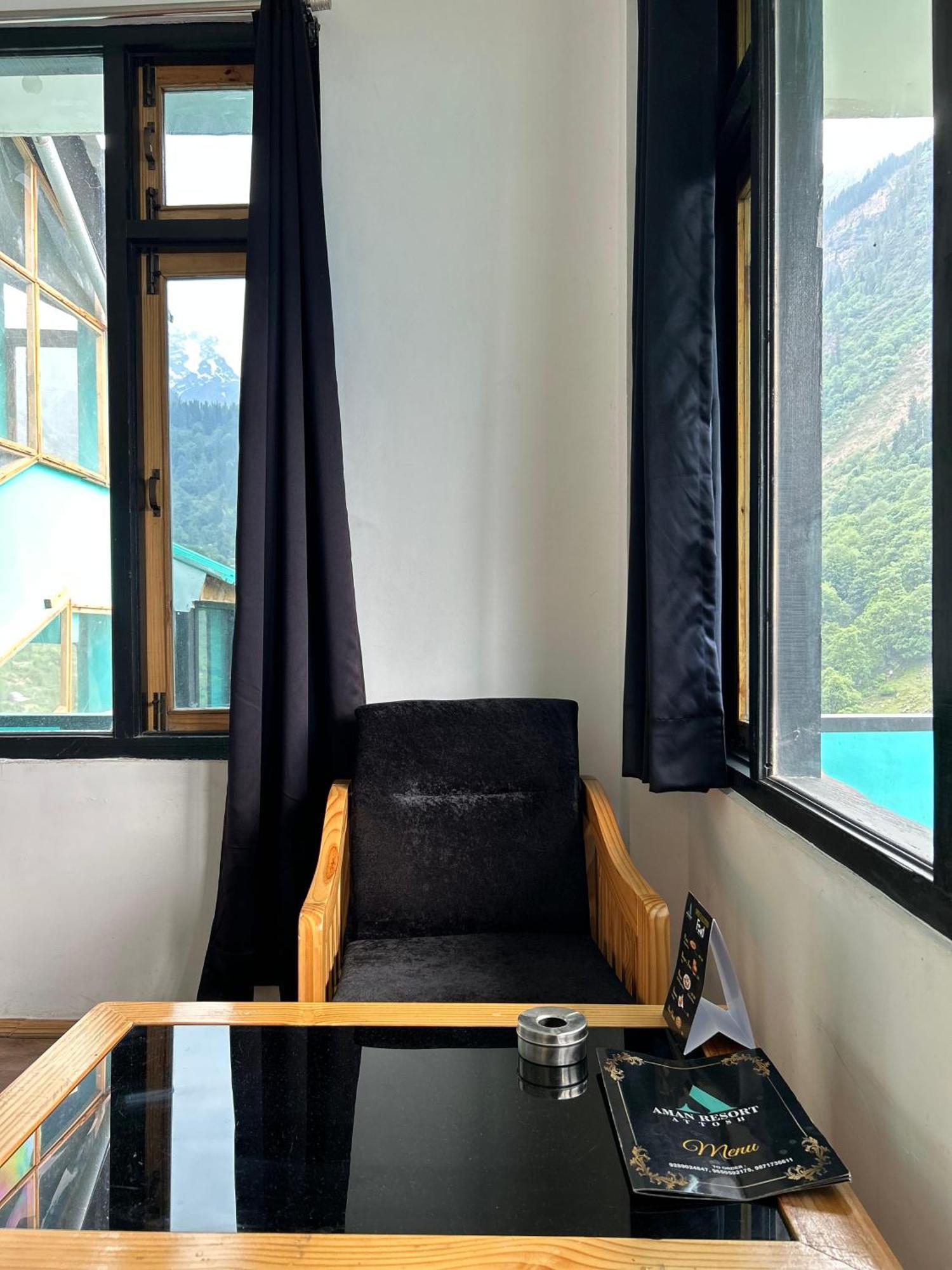 Aman Resort, Tosh Village, Himachal Pradesh Exterior photo